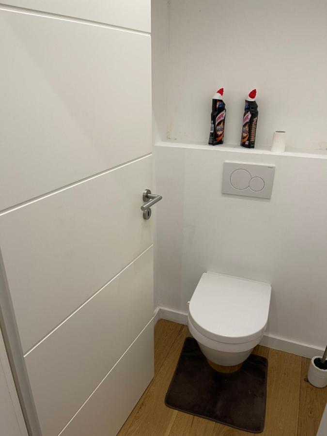 Superbe Appartement Au Rdc Avec Parking Gratuit Villerupt Exterior foto